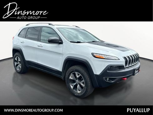 Used 2016 Jeep Cherokee Trailhawk w/ Leather Interior Group AWD/4WD image 1