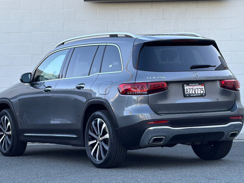 Certified 2021 Mercedes-Benz GLB 250 image 6