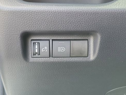 Used 2019 Toyota RAV4 LE image 26