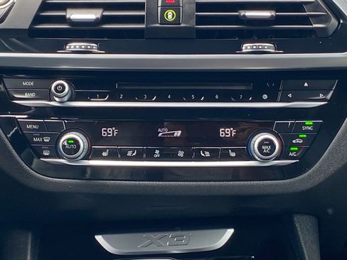 Used 2018 BMW X3 xDrive30i AWD/4WD image 9