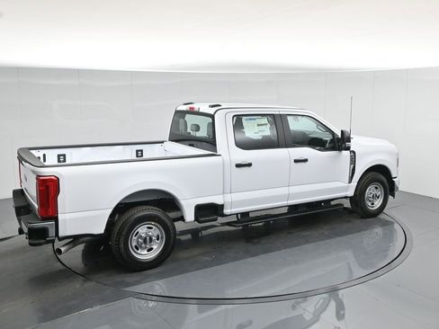 New 2026 Ford F250 XL w/ XL Chrome Package image 24