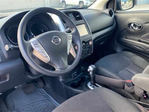 Used 2019 Nissan Versa SV FWD image 10