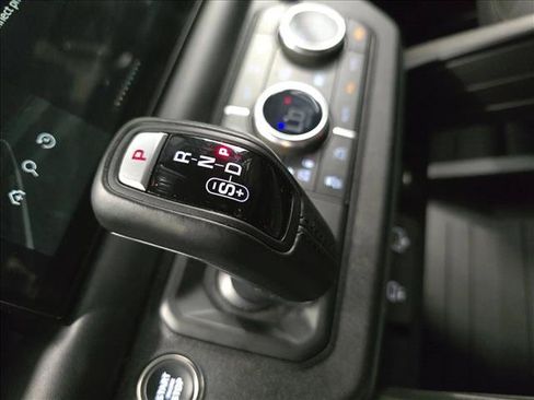 Certified 2024 Land Rover Defender 130 X AWD/4WD image 26