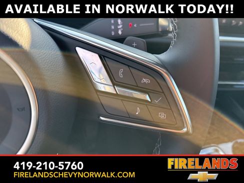 Certified 2025 Buick Envision Preferred image 9