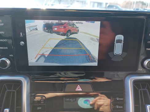 Used 2022 Kia Sorento S w/ Panoramic Sunroof Package image 26