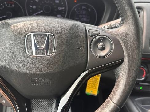 Used 2022 Honda HR-V Sport image 22