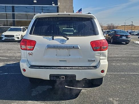 Used 2014 Toyota Sequoia Platinum image 13