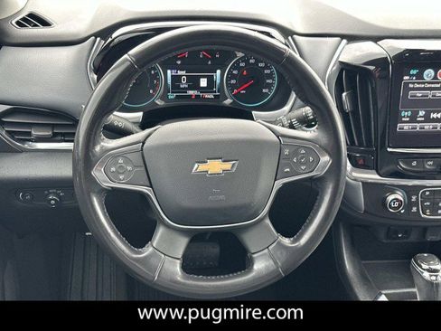 Used 2019 Chevrolet Traverse LT w/ LT Premium Package image 23