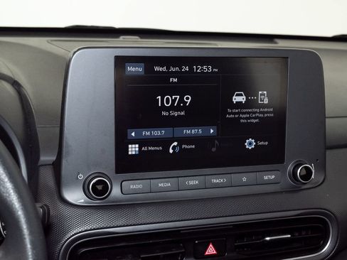 Used 2022 Hyundai Kona SE AWD/4WD image 16