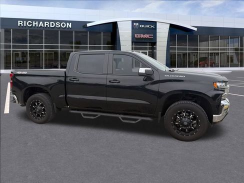 Used 2020 Chevrolet Silverado 1500 LT w/ Fleet Comfort Package image 7