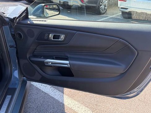 Used 2025 Ford Mustang GT Premium RWD image 30