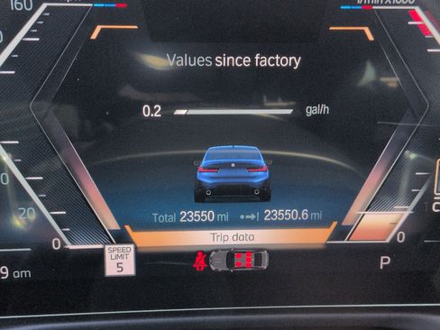 Used 2023 BMW 330i Sedan w/ M Sport Package RWD image 22