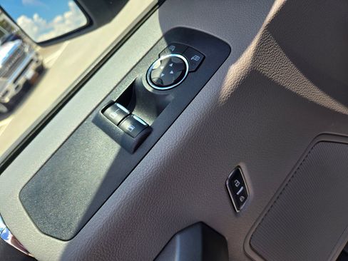 Used 2016 Ford F150 XLT image 17