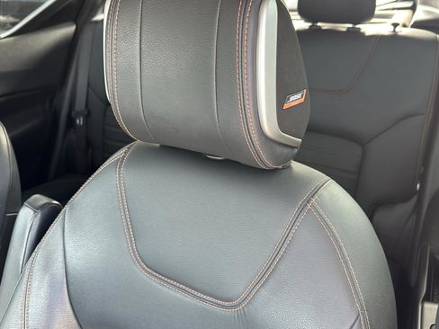 Certified 2019 Nissan Kicks SR w/ SR Premium Package FWD image 20