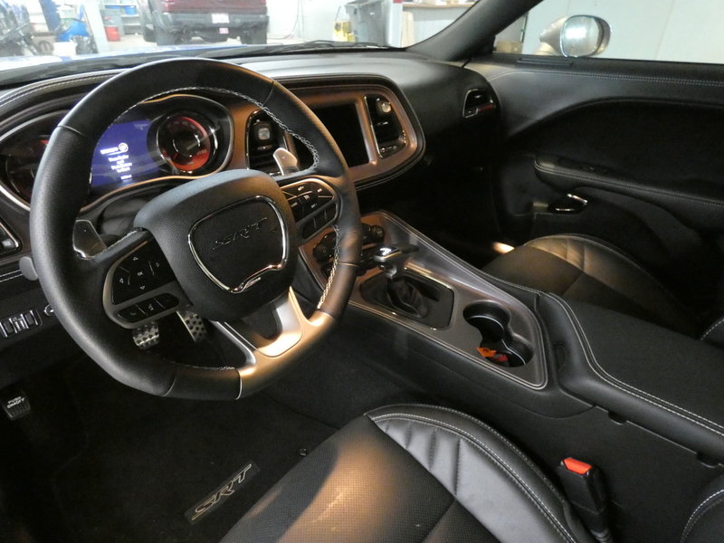 Used 2023 Dodge Challenger SRT Hellcat RWD image 7