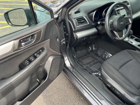 Used 2018 Subaru Legacy 2.5i Premium AWD/4WD image 14