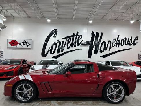 Used 2013 Chevrolet Corvette Grand Sport w/ 2LT Preferred Equipment Group image 2