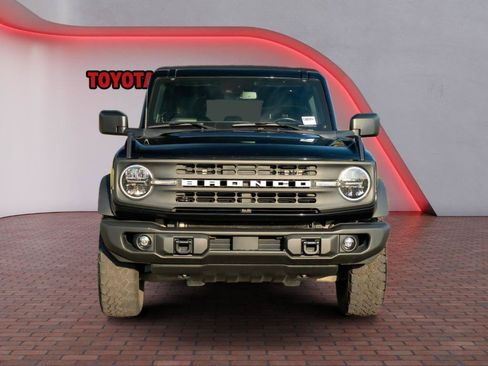Used 2023 Ford Bronco Black Diamond AWD/4WD image 2