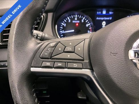 Certified 2022 Nissan Rogue Sport SL w/ Premium Package image 17