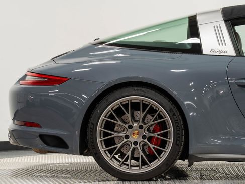 Used 2017 Porsche 911 Targa 4S AWD/4WD image 21