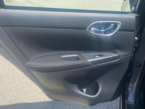 Used 2015 Nissan Sentra SV w/ Cold Weather Package FWD image 16