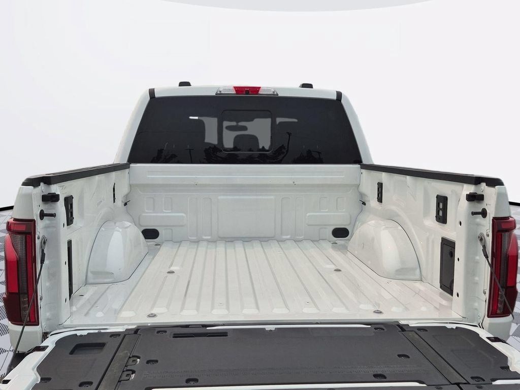 Certified 2025 Ford F150 Platinum AWD/4WD image 27