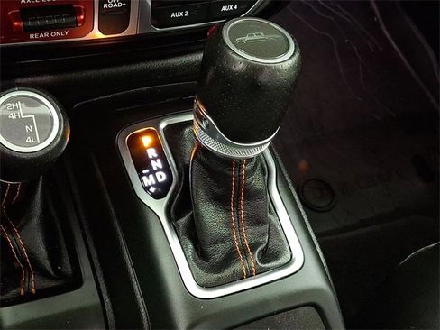 Used 2023 Jeep Gladiator Mojave w/ LED Lighting Group image 14