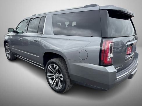 Used 2020 GMC Yukon XL Denali w/ Denali Ultimate Package image 4