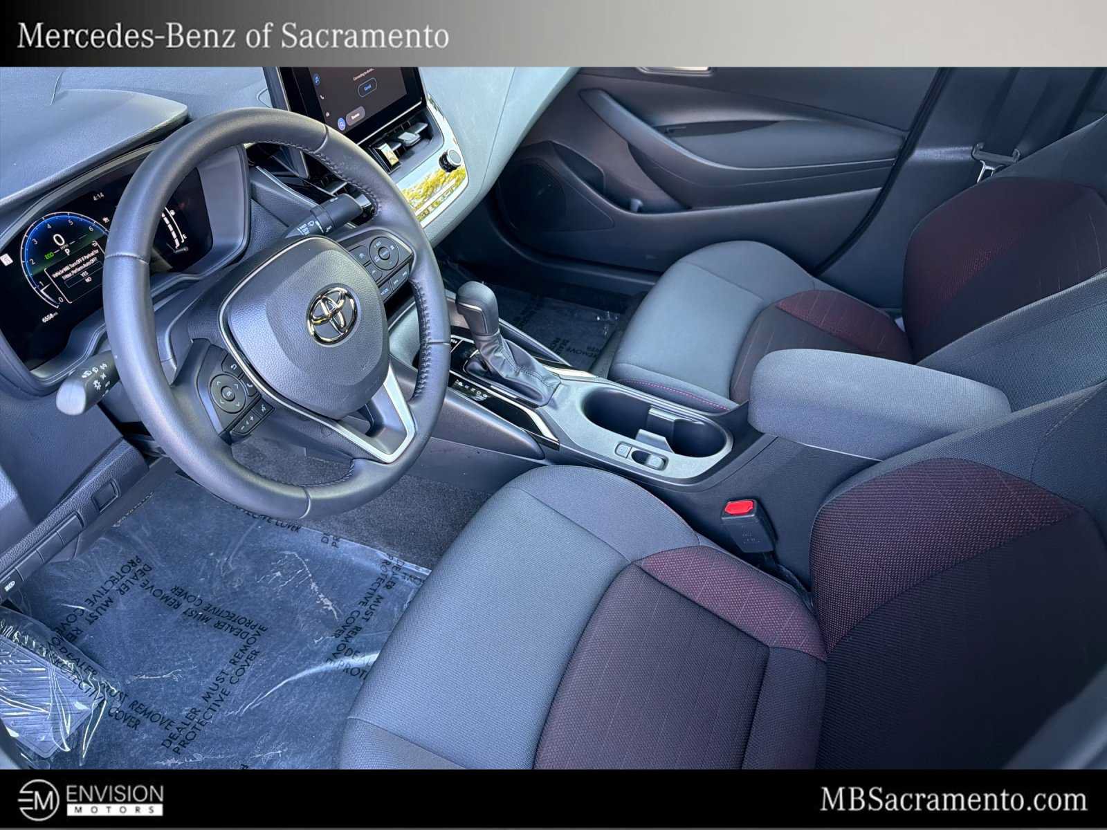 Used 2026 Toyota Corolla SE FWD image 9