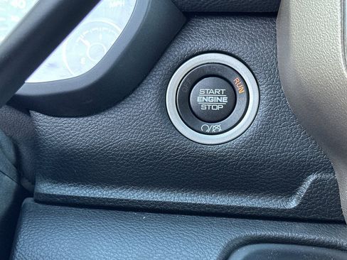 Used 2024 RAM 2500 Laramie w/ Safety Group AWD/4WD image 22