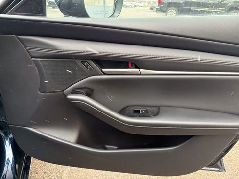 New 2026 MAZDA MAZDA3 2.5 S Sedan w/ Preferred Pkg image 38