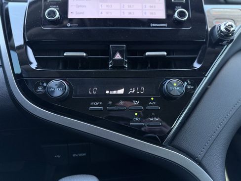 Used 2022 Toyota Camry LE w/ Cold Weather Package image 20