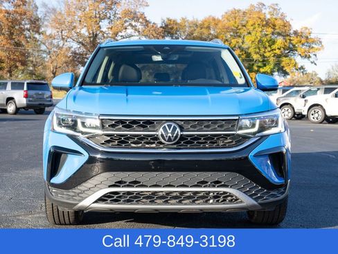 Used 2022 Volkswagen Taos SEL image 9