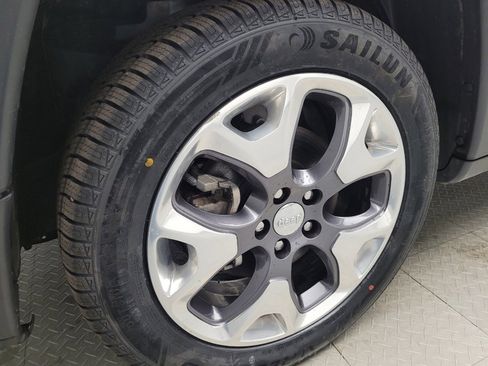 Used 2021 Jeep Compass Limited AWD/4WD image 31