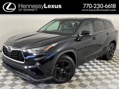 Used 2021 Toyota Highlander LE