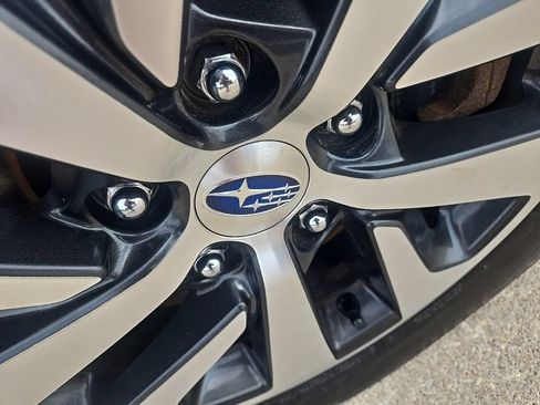 Used 2023 Subaru Outback Premium AWD/4WD image 28