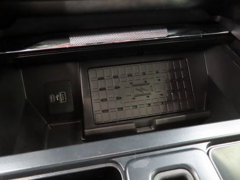 Used 2024 Ford F150 Platinum w/ FX4 Off-Road Package image 67