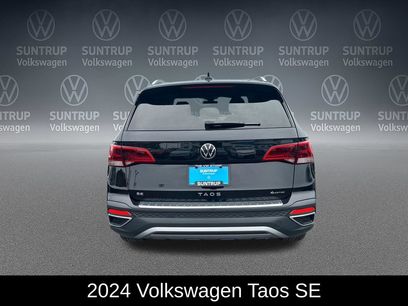 Used 2024 Volkswagen Taos SE