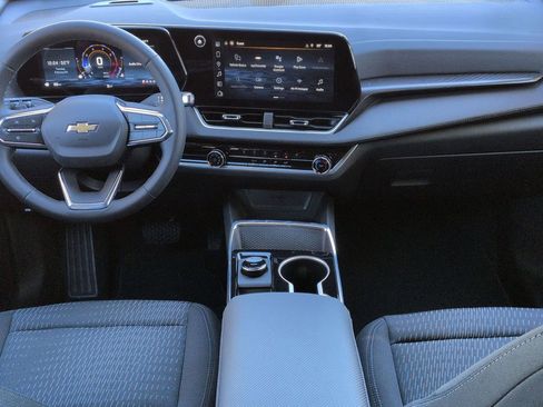 New 2026 Chevrolet Equinox LT image 20