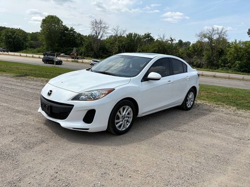 Used 2013 MAZDA MAZDA3 i Grand Touring FWD image 3