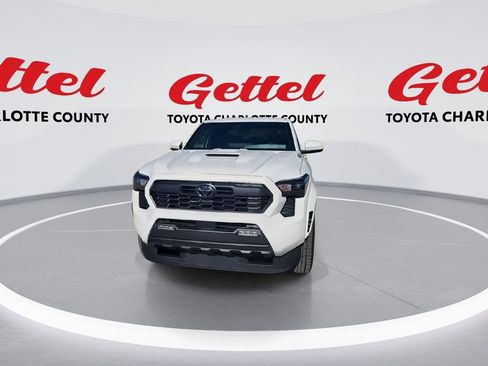 New 2025 Toyota Tacoma TRD Sport image 3