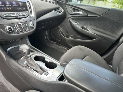 Certified 2023 Chevrolet Malibu LT w/ Midnight Edition FWD image 21