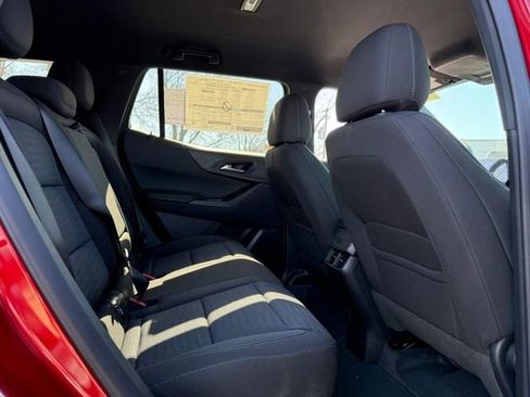 New 2026 Chevrolet Equinox LT image 6