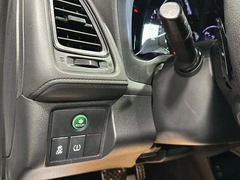 Used 2019 Honda HR-V Sport image 26