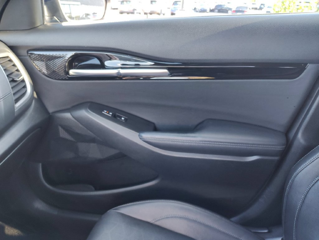Certified 2025 Kia Seltos EX AWD/4WD image 21