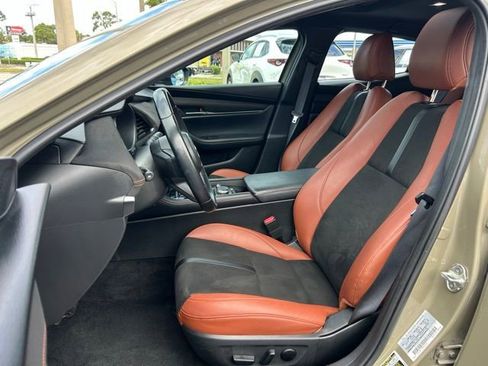 Used 2024 MAZDA MAZDA3 s image 14