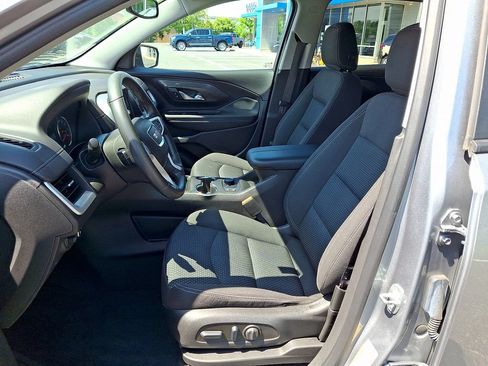 Used 2023 GMC Terrain SLE w/ Driver Convenience Package AWD/4WD image 15