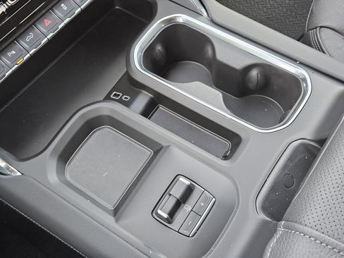 New 2026 GMC Sierra 3500 Denali w/ Denali Reserve Package image 15