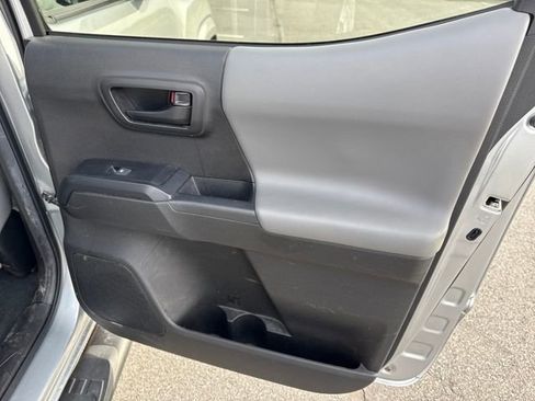Used 2023 Toyota Tacoma SR image 13