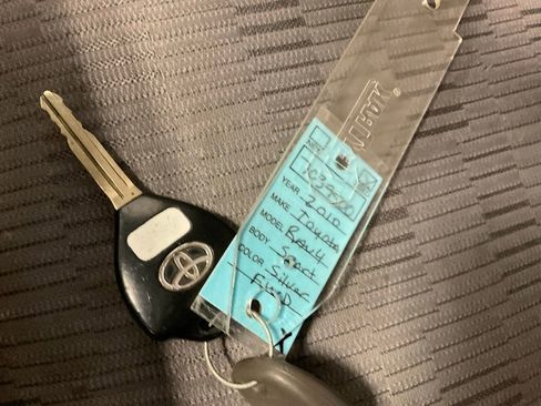 Used 2010 Toyota RAV4 2WD image 18